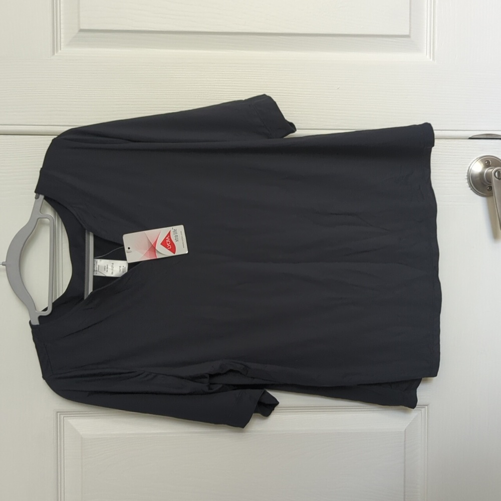 Black Lycra rash guard